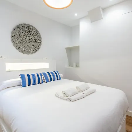 Estudio Levies Lux 1 Tgt Sevilla Buitenkant foto